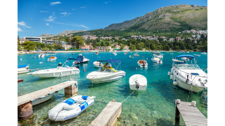 12 essentielle Tipps für weltweite Gruppenreisen mit individueller Freiheit. Erfahre hier, wie und wo du flexibel reisen kannst. Zum Beispiel Balkanreise in Europa, Kroatien