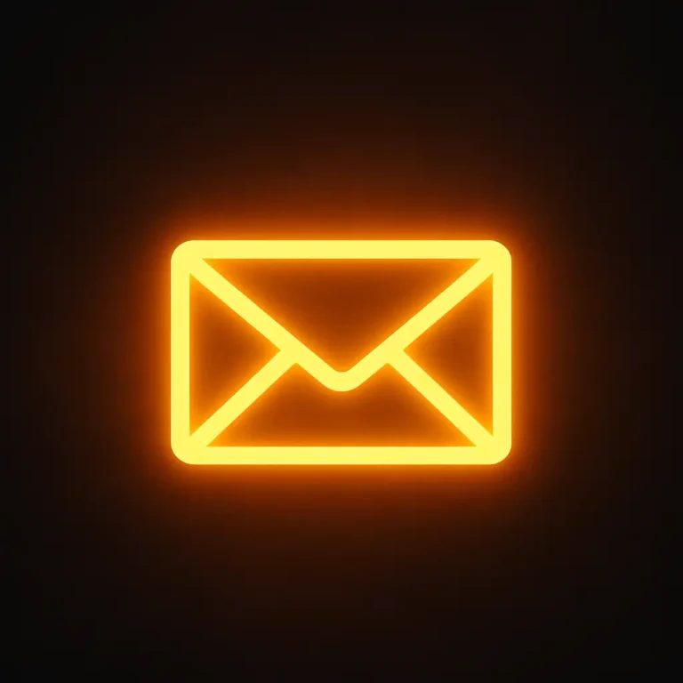 Leuchtendes gelbes E-Mail-Symbol auf dunklem Hintergrund, das sofort ins Auge fällt.